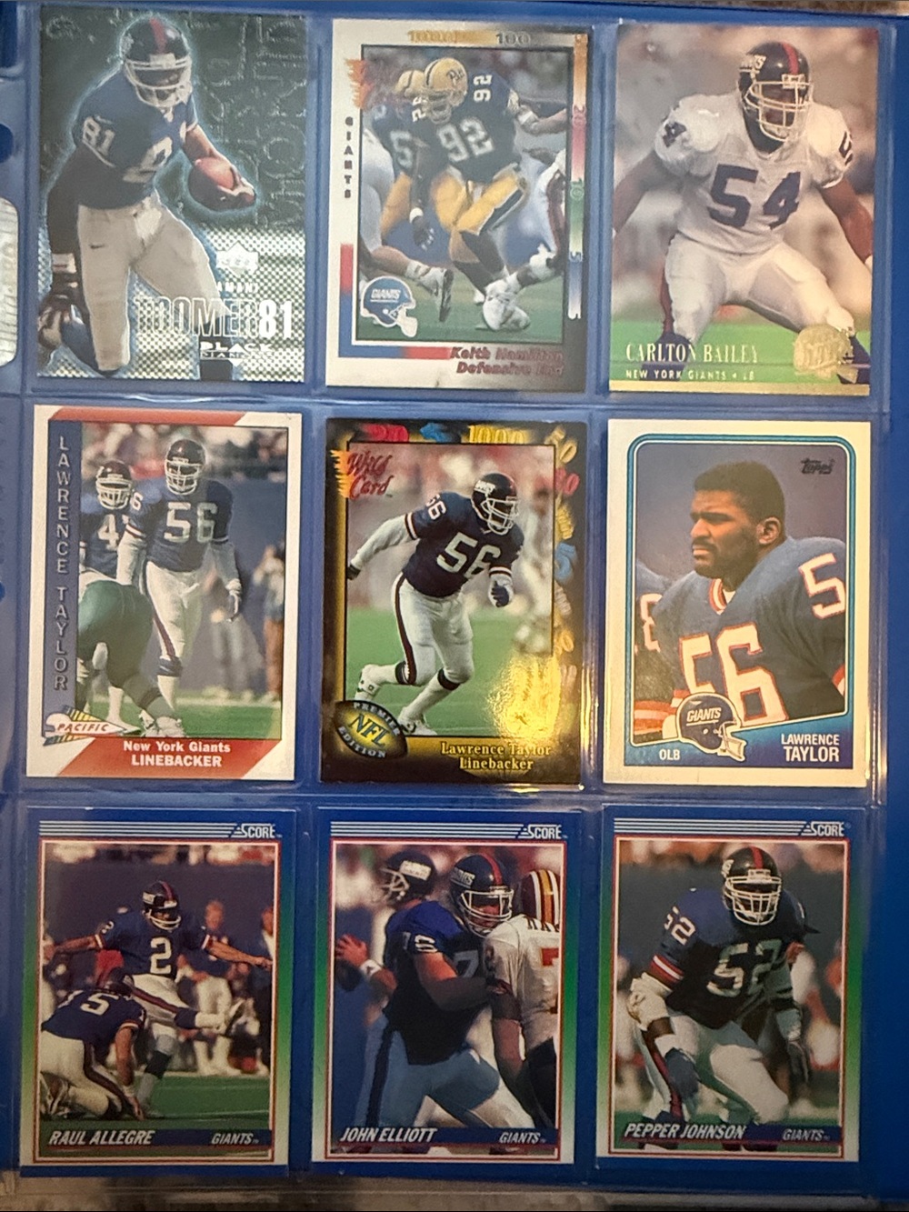 New York Giants Football Card Lot - Team Set